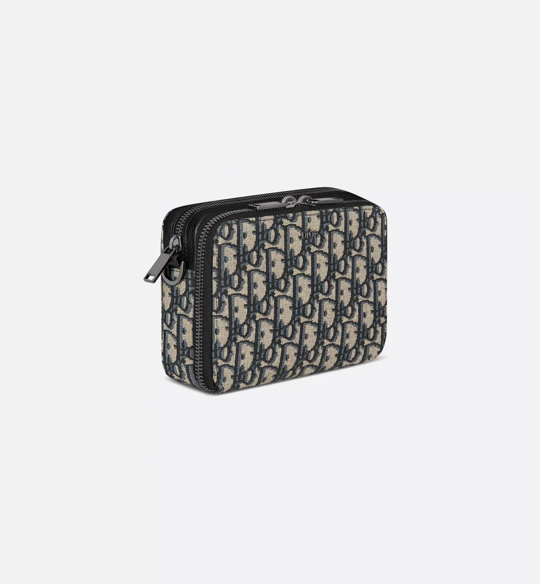 Pouch mit Reißverschluss und Riemen