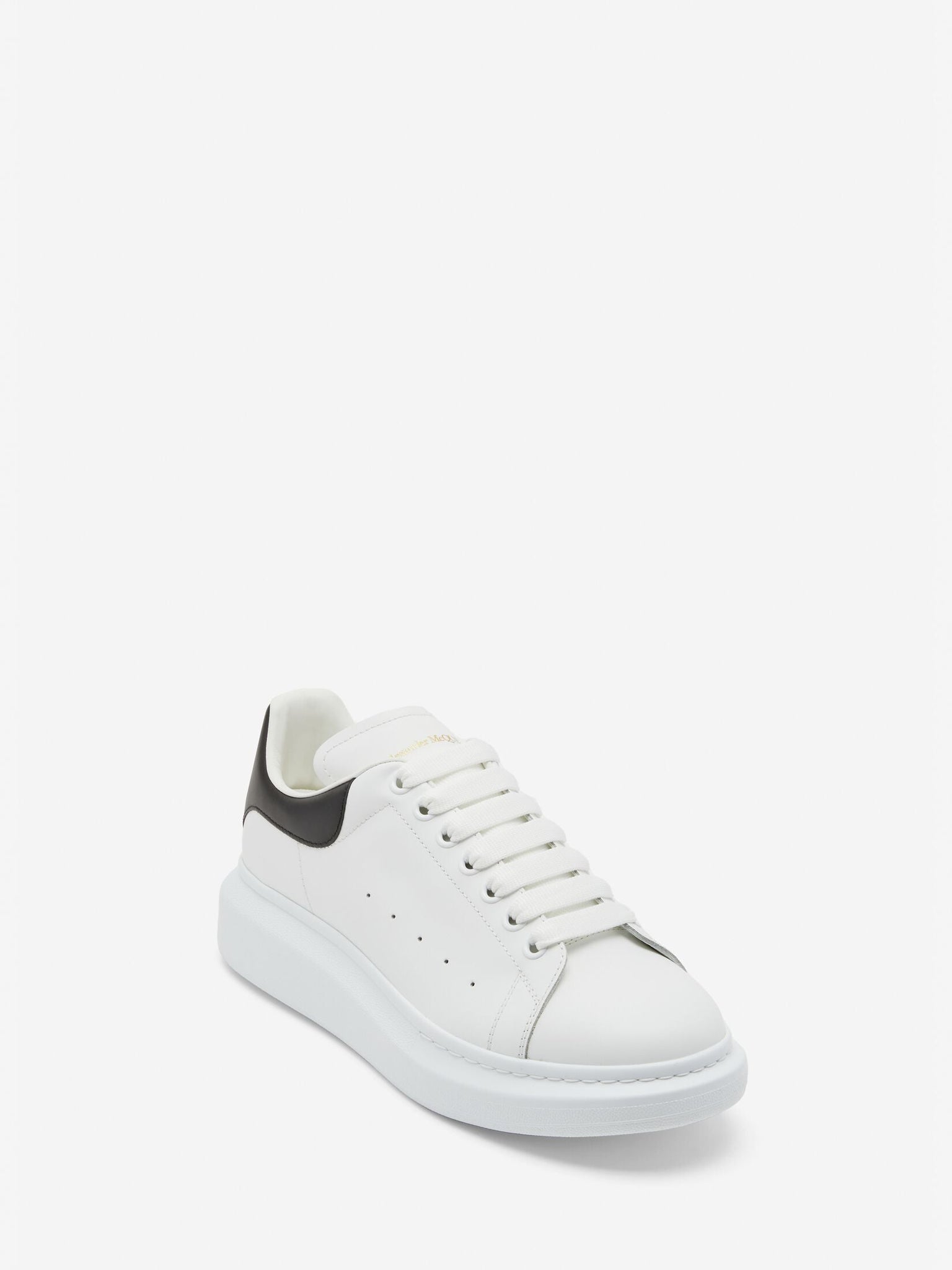 Oversized-Sneakers