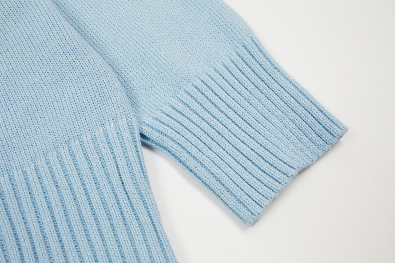 'Heart' - Sweater Babble