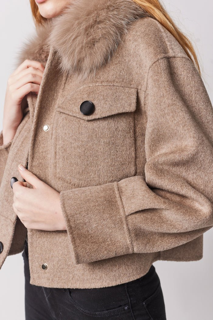 Camélia Col Doux Jacke - Velnoir™