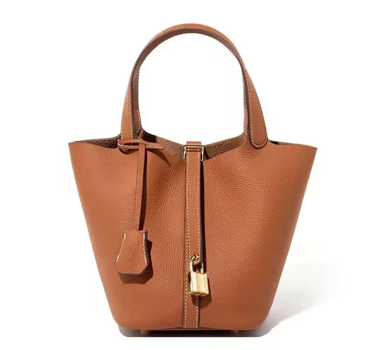 Luxe Bucket Bag mit Schlossdetail – Echtleder in Strukturoptik.